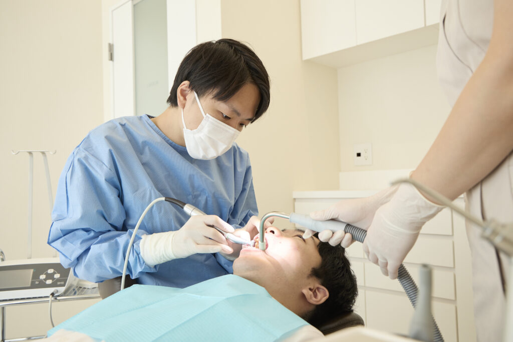 40〜50代によくあるインプラントの疑問をまとめて解決！Q&A