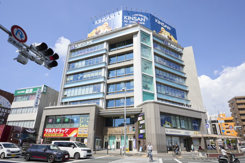 公共交通機関でお越しの方へ